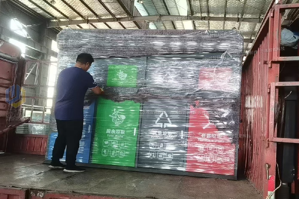 老客戶第四大批大投口實用型手推垃圾箱